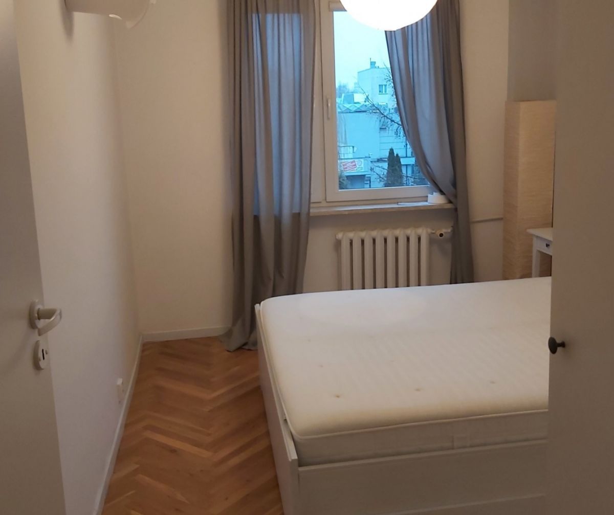 Mieszkanie 4 pokojowe na Sprzedaż
