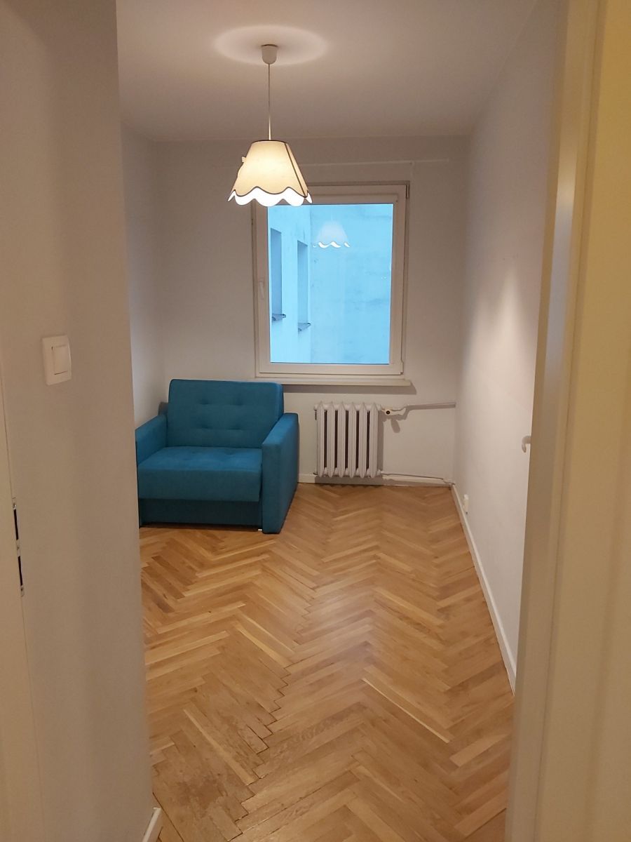 Mieszkanie 4 pokojowe na Sprzedaż