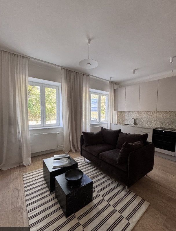 Mieszkanie 2 pokojowe na Sprzedaż