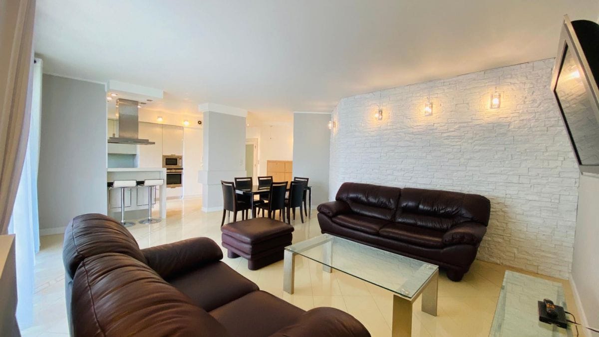 Mieszkanie 4 pokojowe na Wynajem