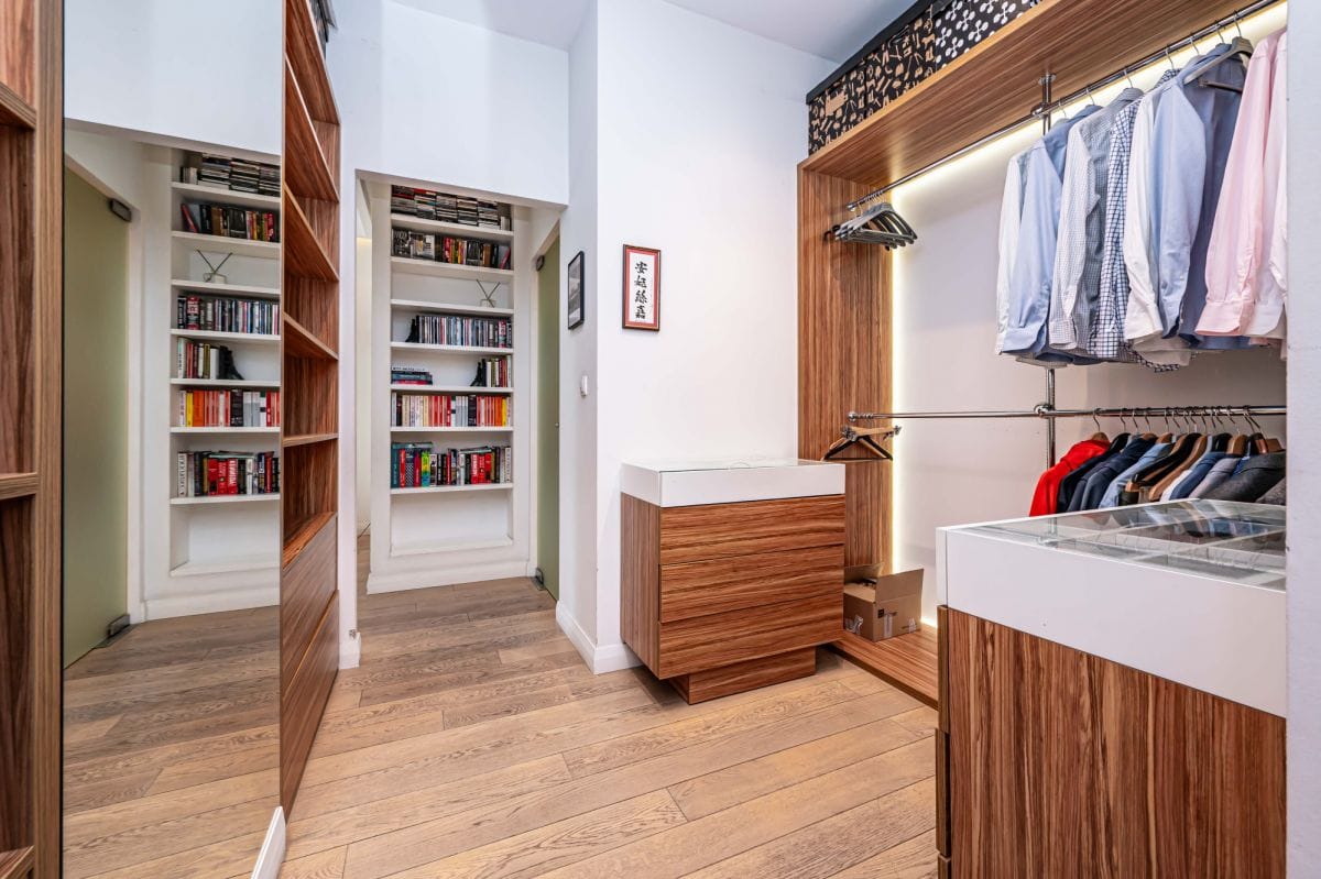 Mieszkanie 4 pokojowe na Sprzedaż