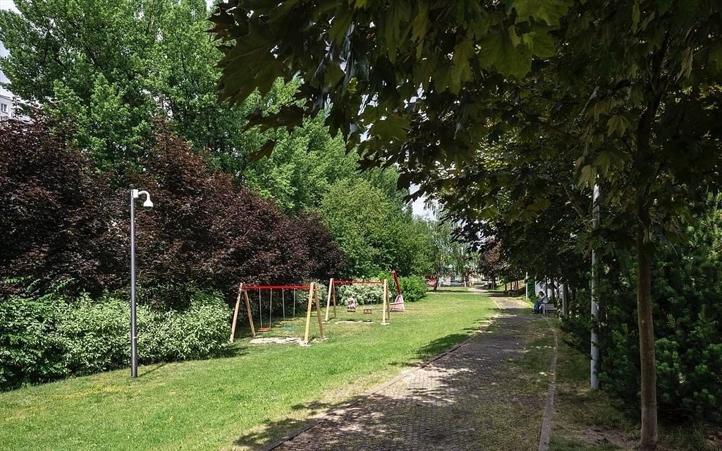 Mieszkanie 4 pokojowe na Sprzedaż