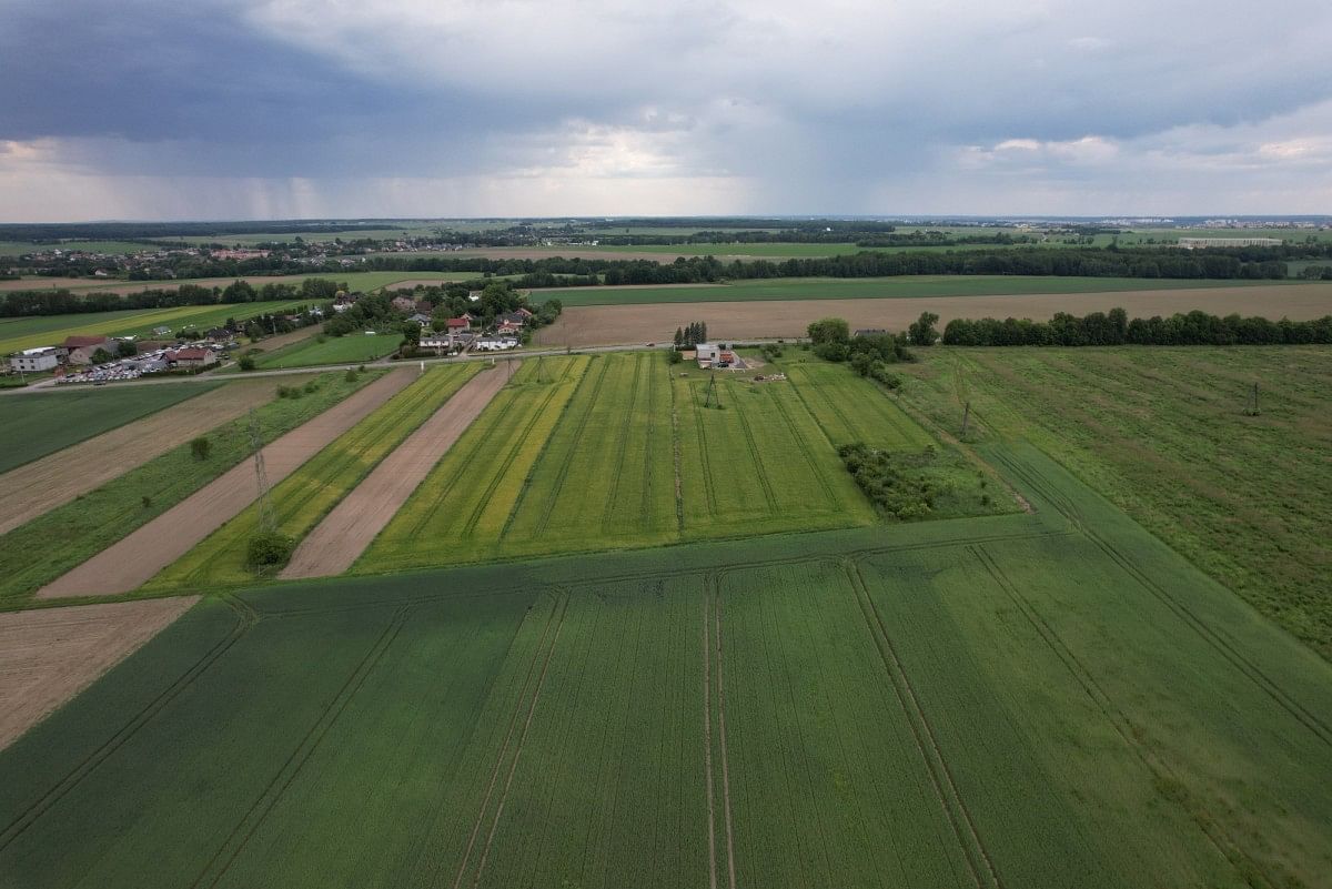 Działka  pokojowe na Sprzedaż