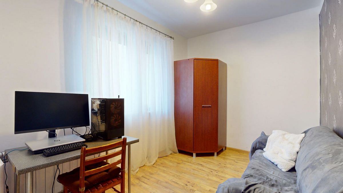 Dom 5 pokojowe na Sprzedaż