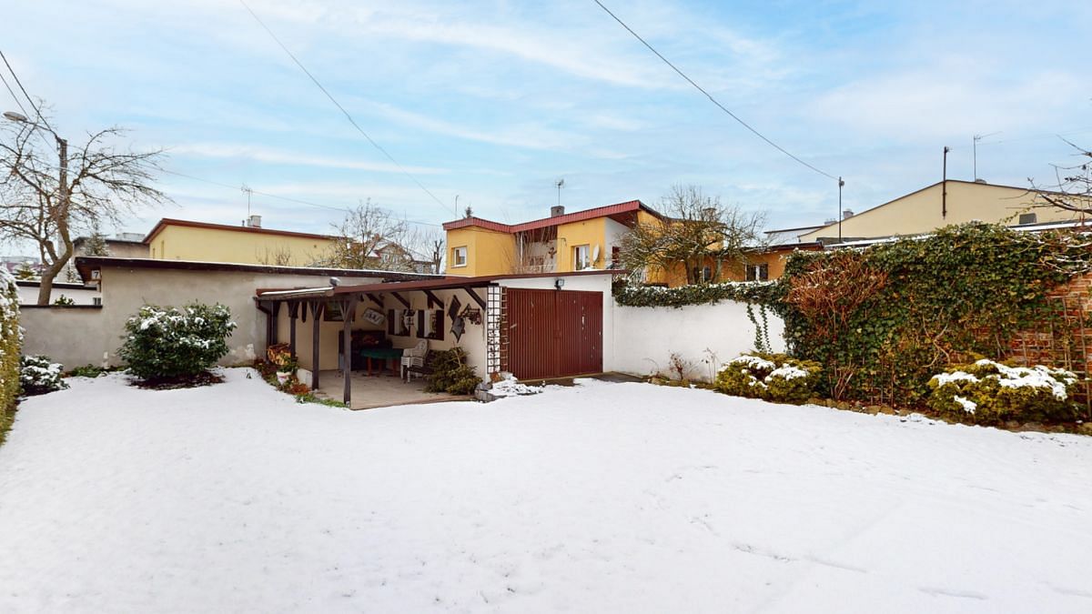 Dom 5 pokojowe na Sprzedaż