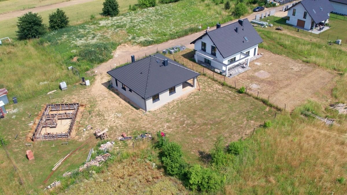 Dom 4 pokojowe na Sprzedaż