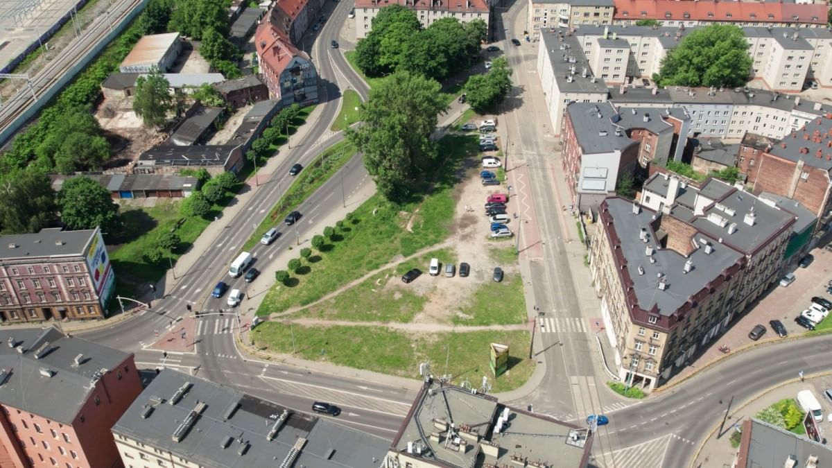 Działka  pokojowe na Sprzedaż