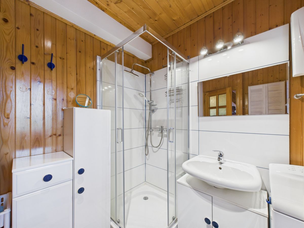 Dom 4 pokojowe na Sprzedaż