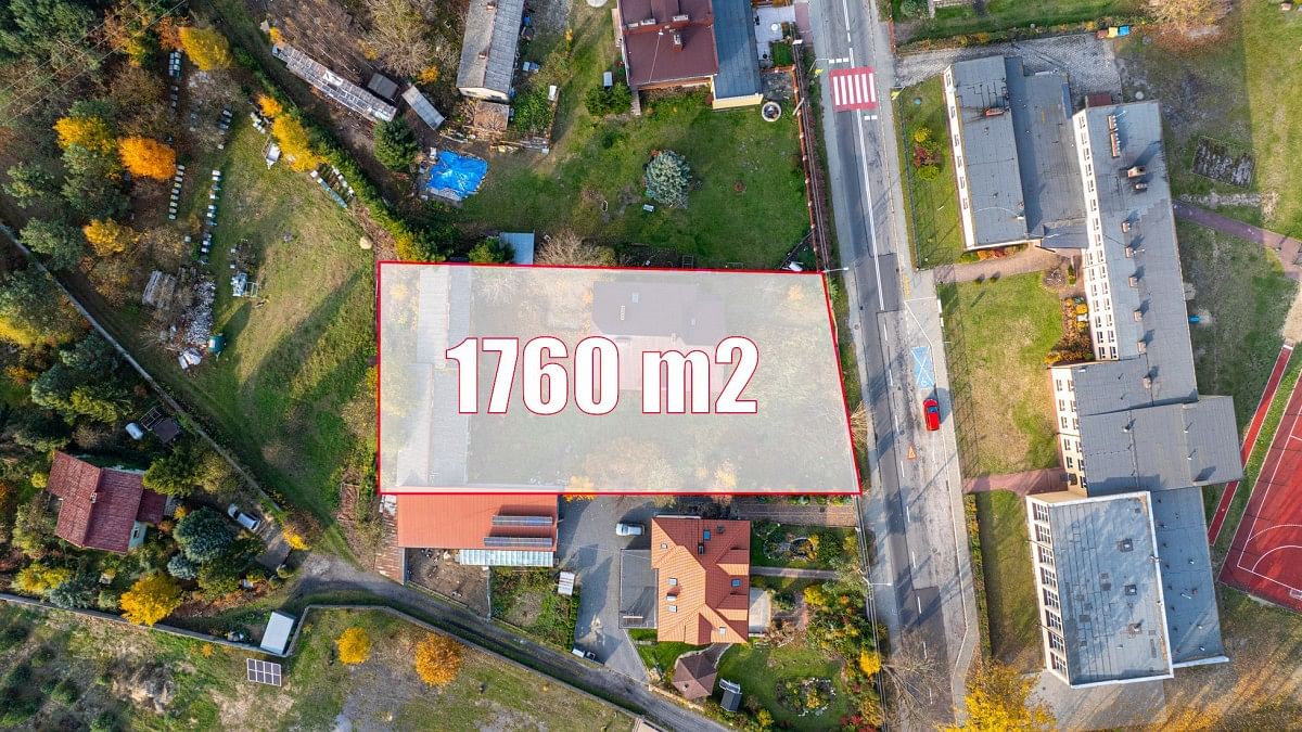 Dom 10 pokojowe na Sprzedaż