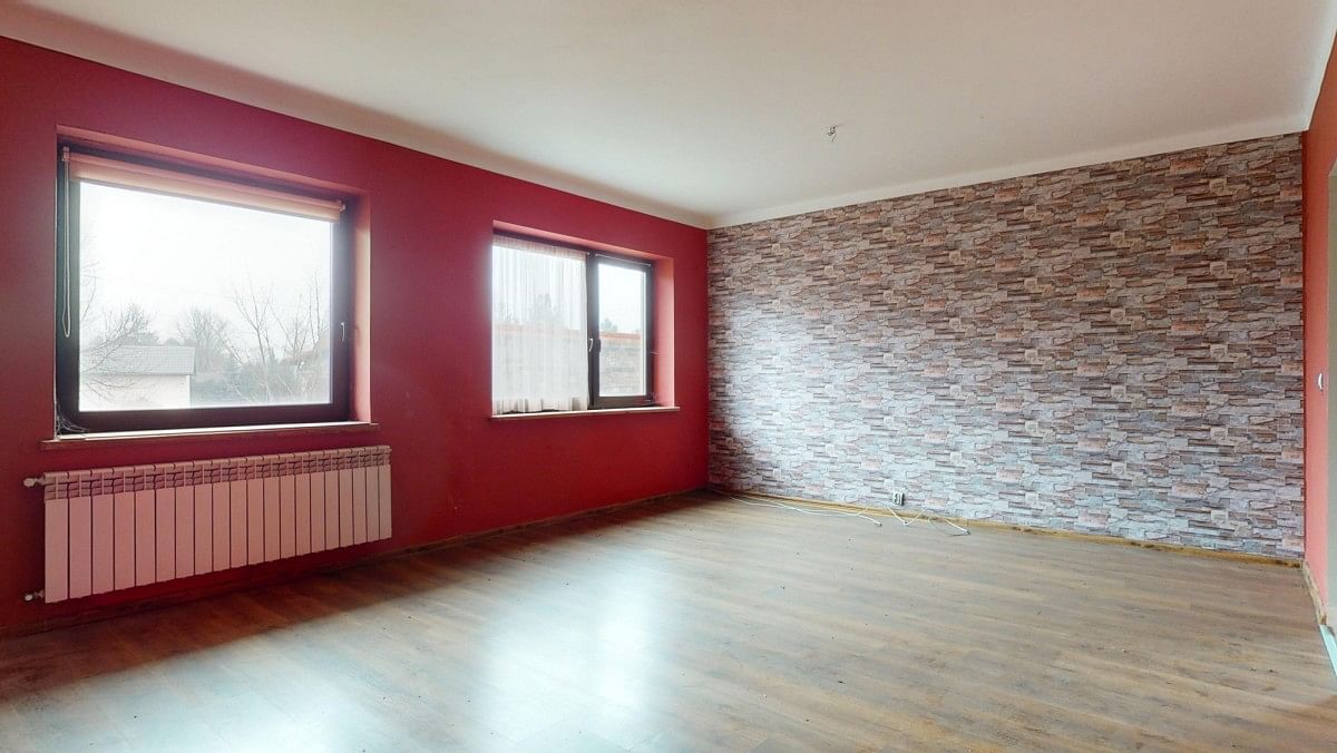 Dom 10 pokojowe na Sprzedaż