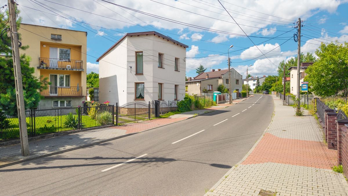 Dom 5 pokojowe na Sprzedaż