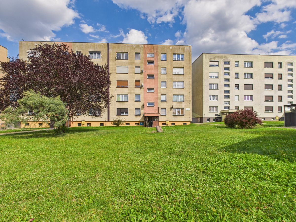 Mieszkanie 4 pokojowe na Sprzedaż