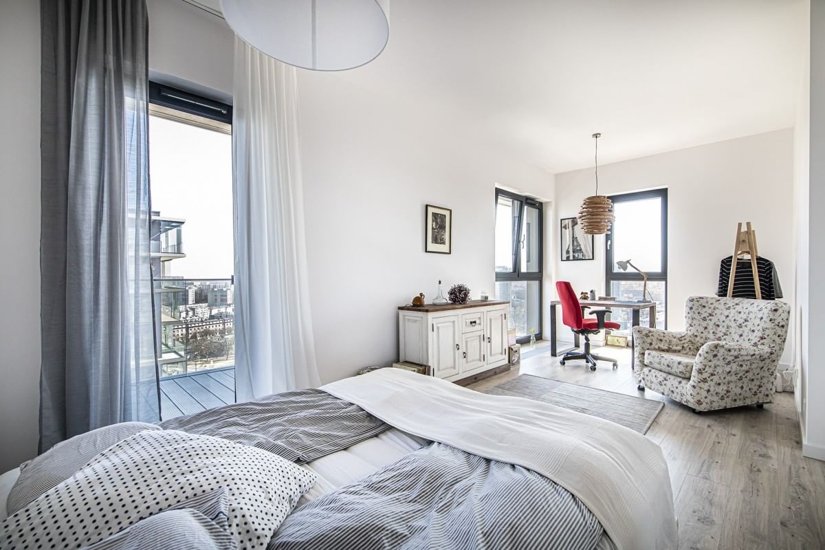 Mieszkanie 4 pokojowe na Sprzedaż