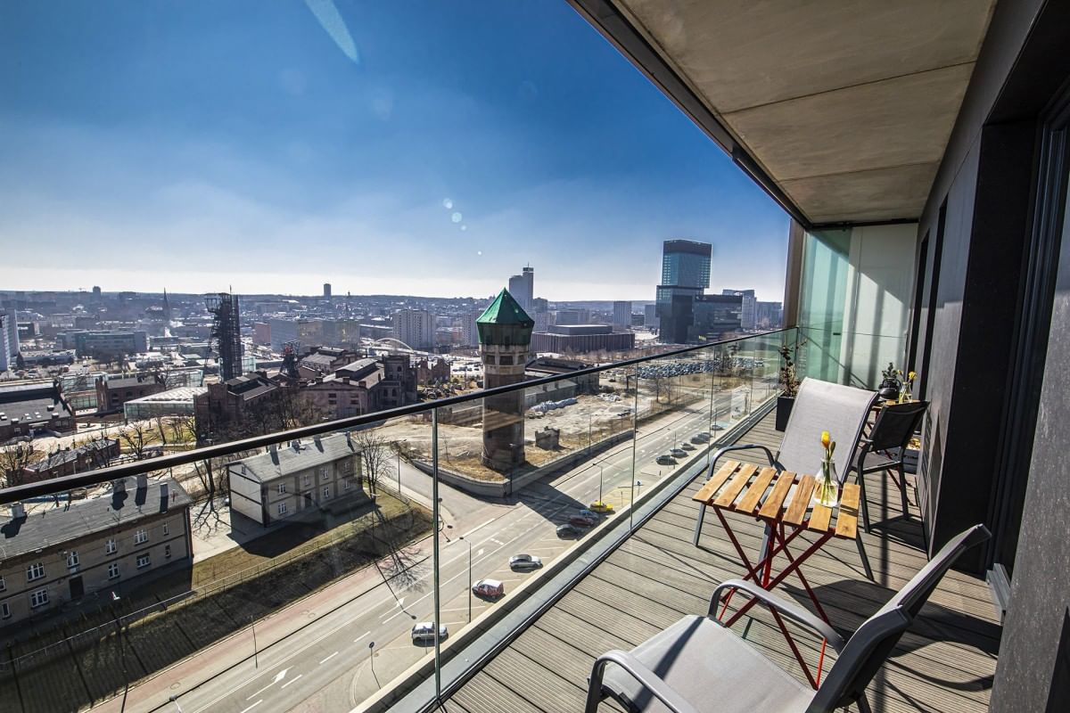 Mieszkanie 4 pokojowe na Sprzedaż