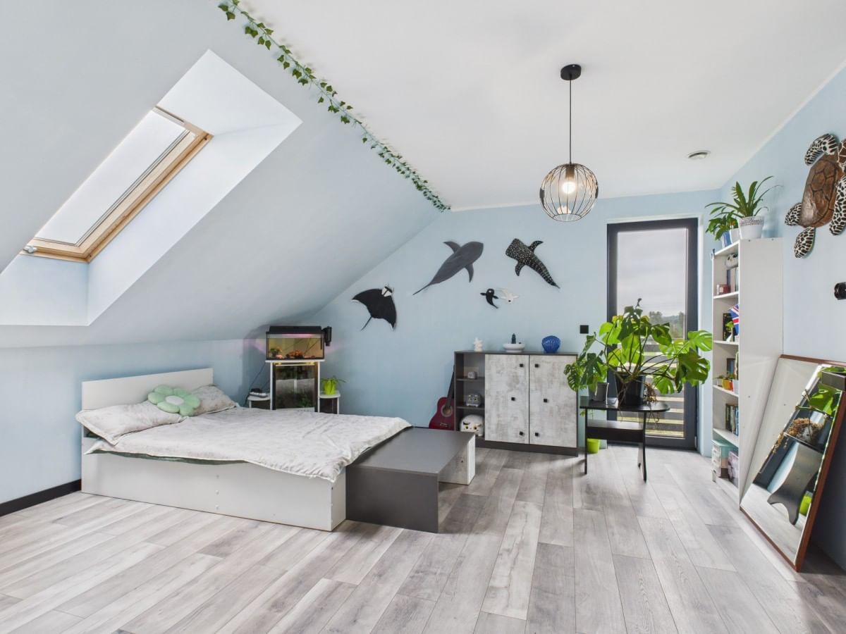 Dom 5 pokojowe na Sprzedaż