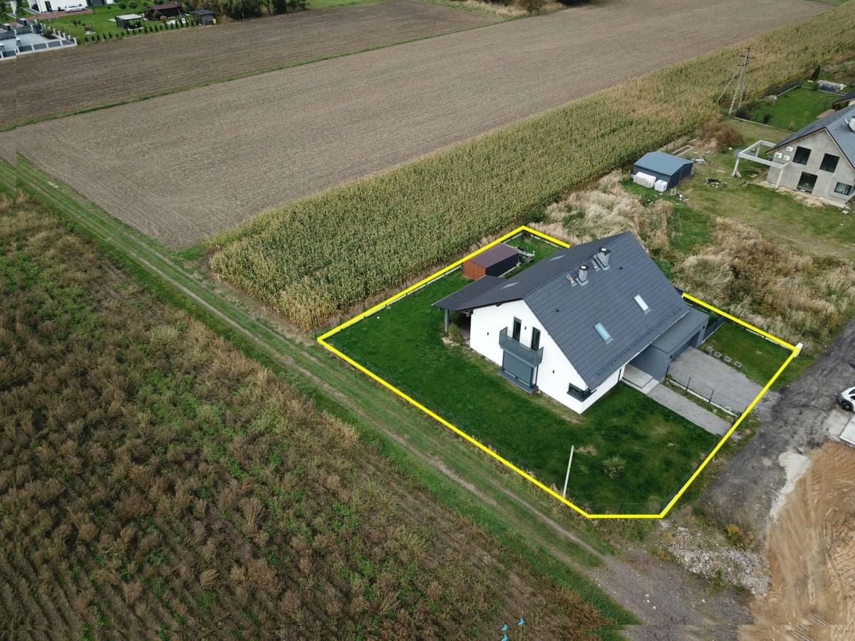 Dom 5 pokojowe na Sprzedaż