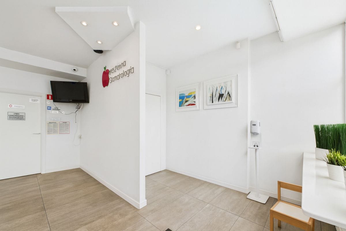 Lokal użytkowy  pokojowe na Sprzedaż