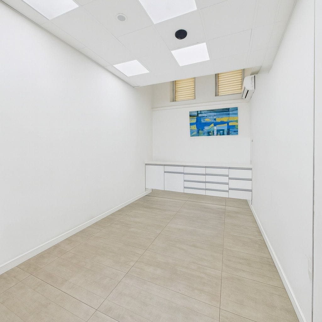 Lokal użytkowy  pokojowe na Sprzedaż