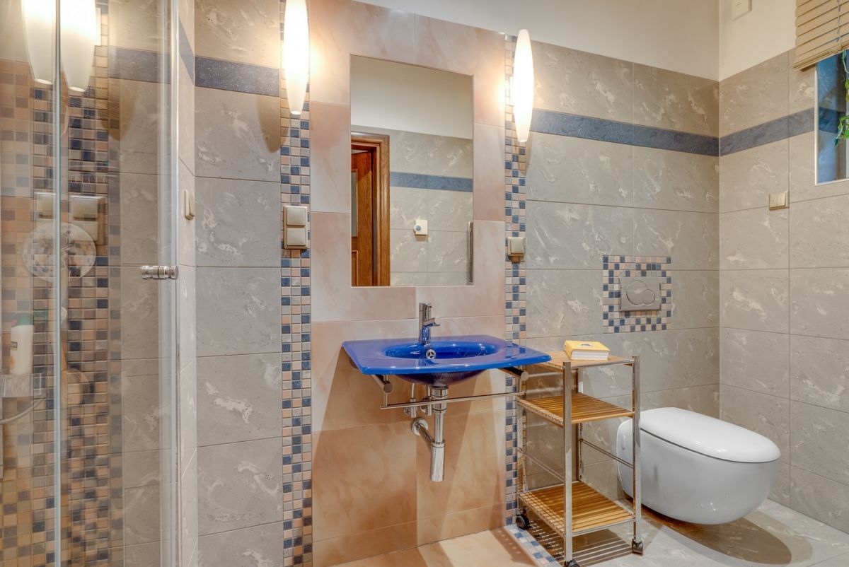 Dom 5 pokojowe na Sprzedaż