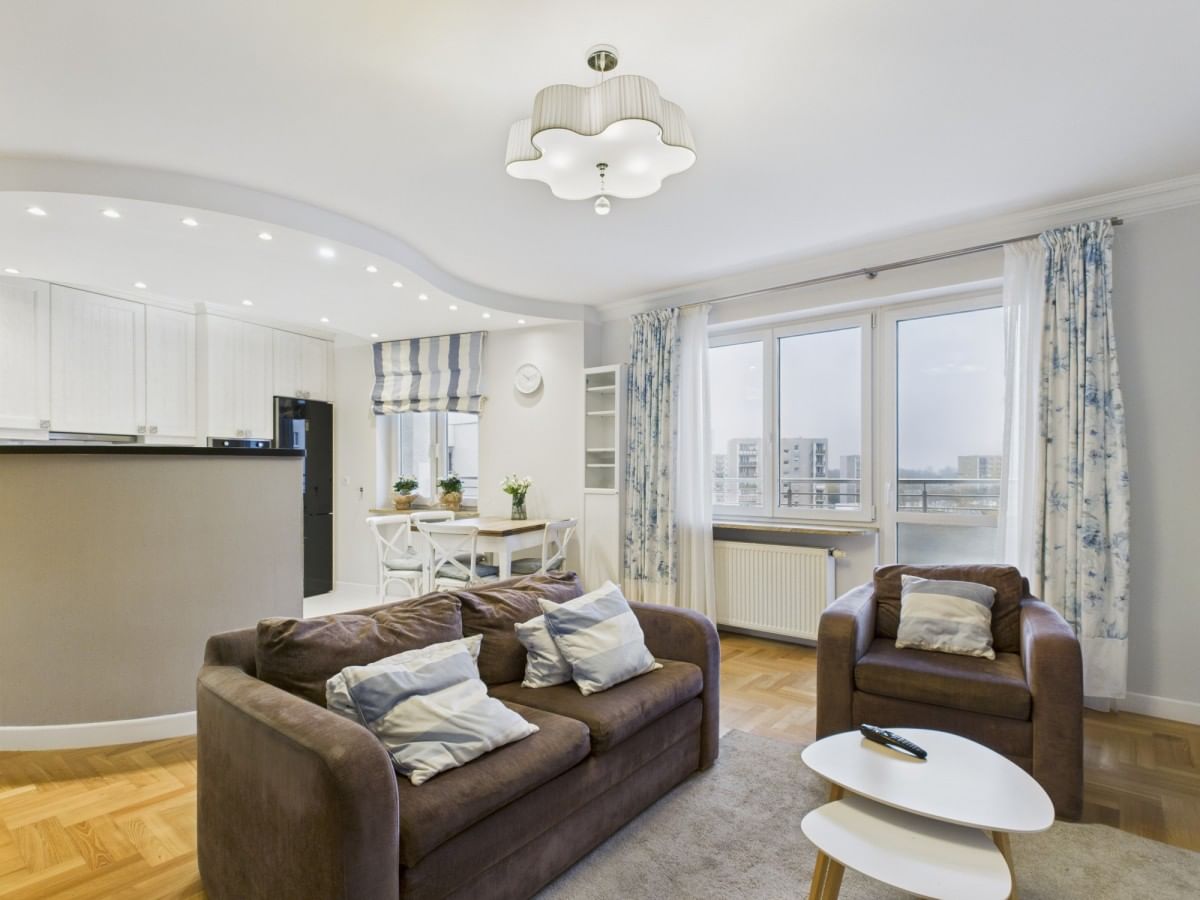 Mieszkanie 3 pokojowe na Sprzedaż