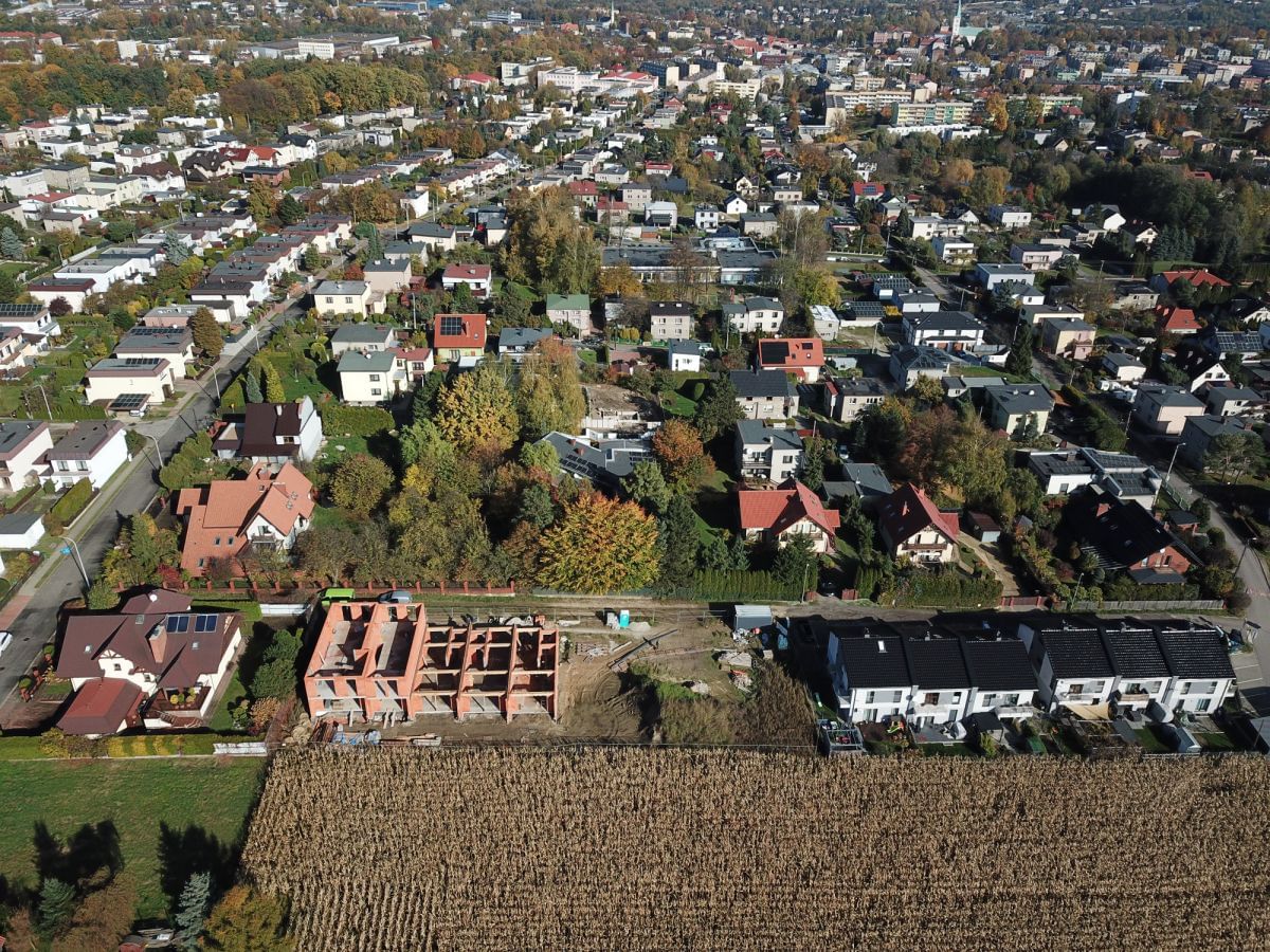 Dom 4 pokojowe na Sprzedaż