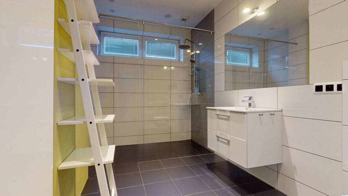 Mieszkanie 4 pokojowe na Sprzedaż