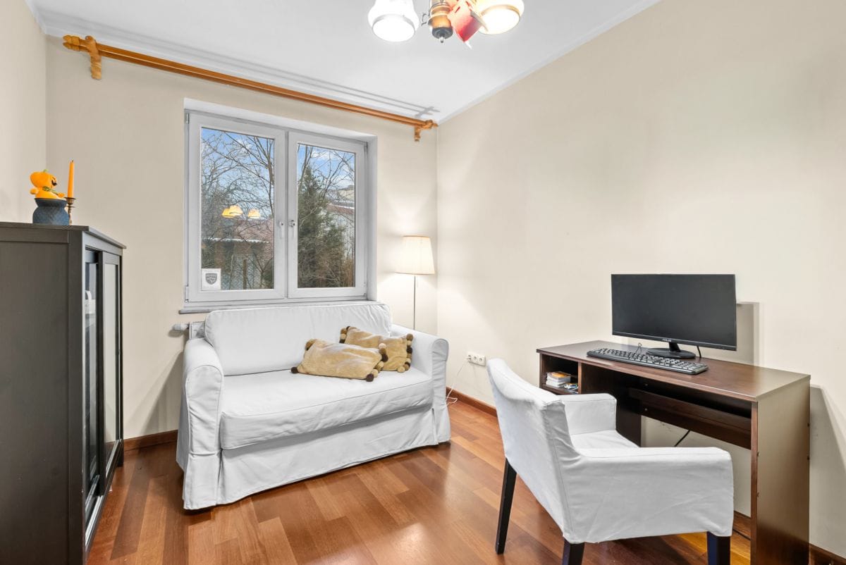 Dom 5 pokojowe na Sprzedaż