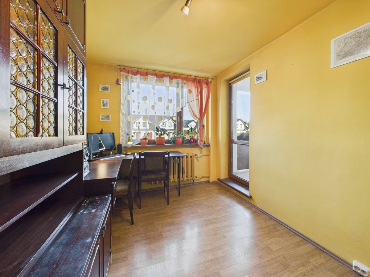 Mieszkanie 4 pokojowe na Sprzedaż