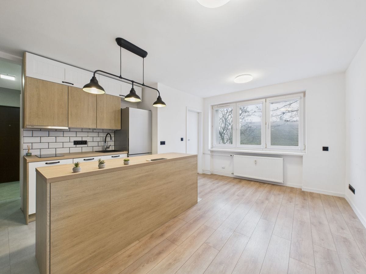 Mieszkanie 2 pokojowe na Sprzedaż