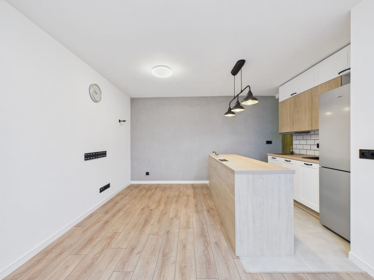 Mieszkanie 2 pokojowe na Sprzedaż