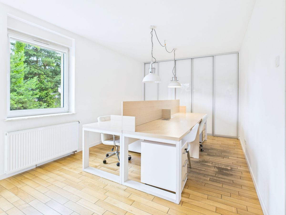 Lokal użytkowy  pokojowe na Sprzedaż