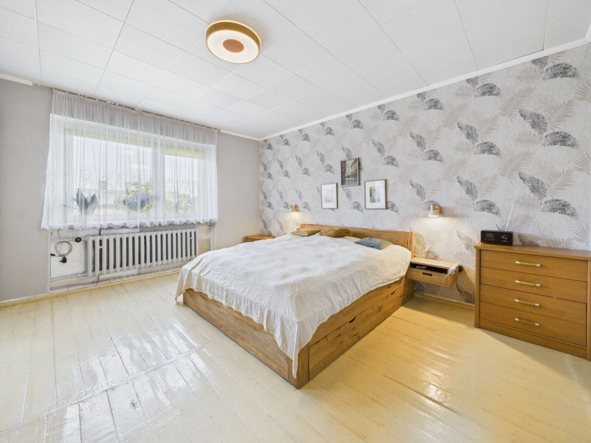 Dom 6 pokojowe na Sprzedaż