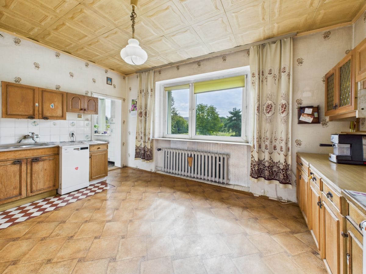 Dom 6 pokojowe na Sprzedaż