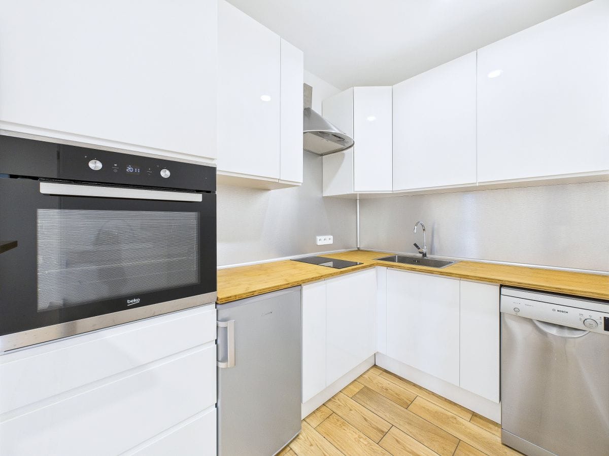 Mieszkanie 4 pokojowe na Wynajem