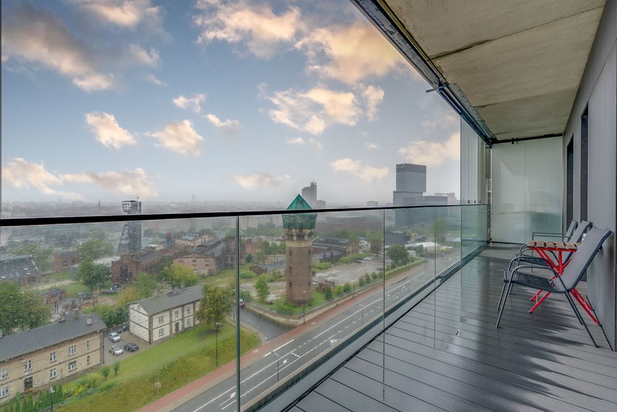 Mieszkanie 4 pokojowe na Sprzedaż