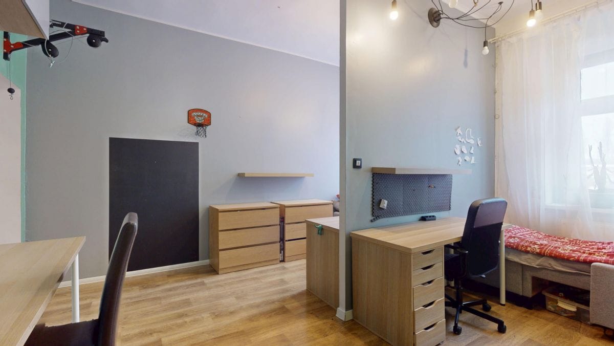 Mieszkanie 4 pokojowe na Sprzedaż