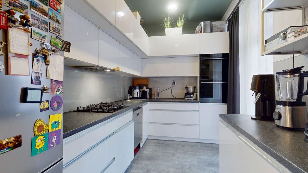 Mieszkanie 4 pokojowe na Sprzedaż