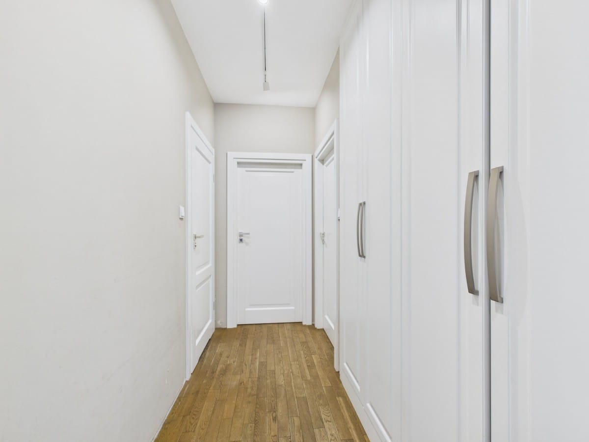 Mieszkanie 4 pokojowe na Sprzedaż