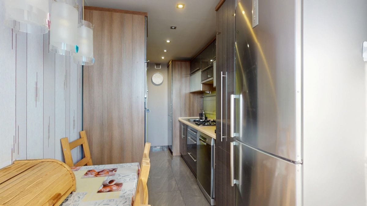 Mieszkanie 3 pokojowe na Sprzedaż