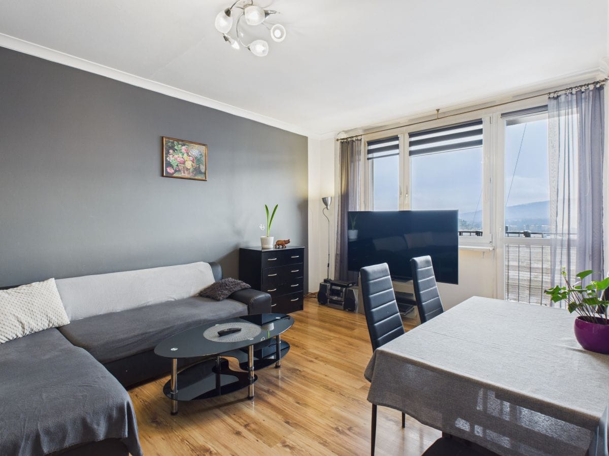 Mieszkanie 3 pokojowe na Sprzedaż