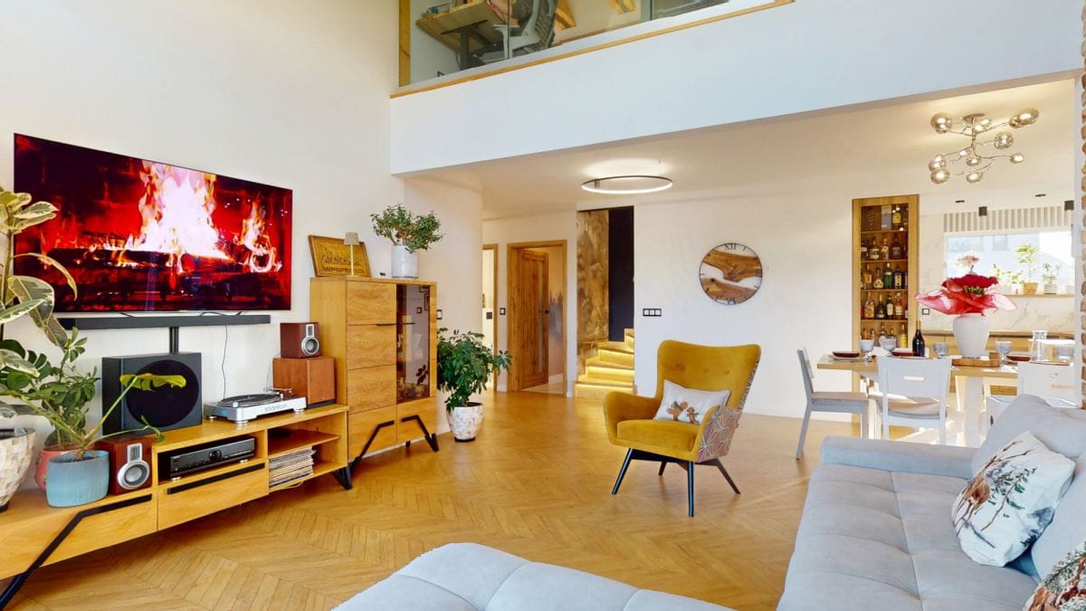 Dom 5 pokojowe na Sprzedaż