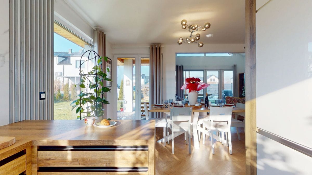 Dom 5 pokojowe na Sprzedaż