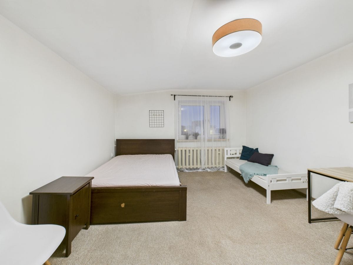 Mieszkanie 4 pokojowe na Sprzedaż