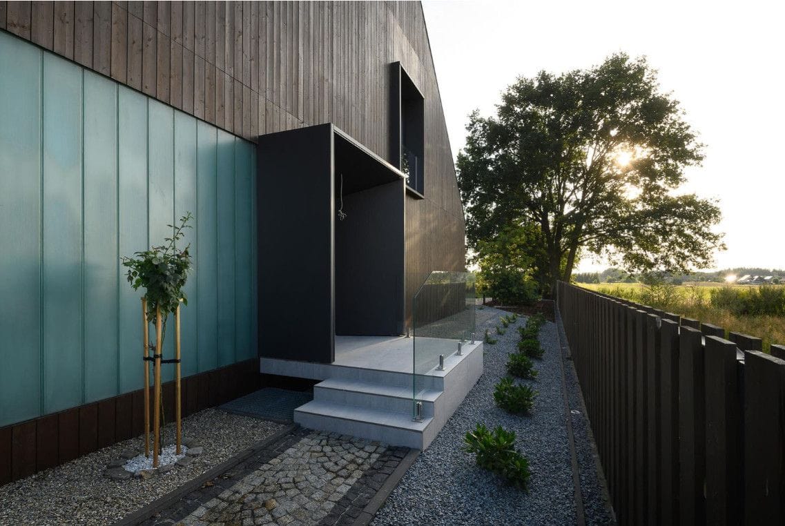 Dom 5 pokojowe na Sprzedaż