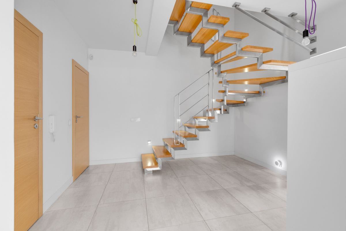 Dom 6 pokojowe na Sprzedaż