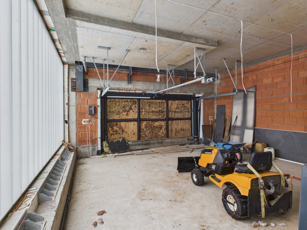 Dom 5 pokojowe na Sprzedaż