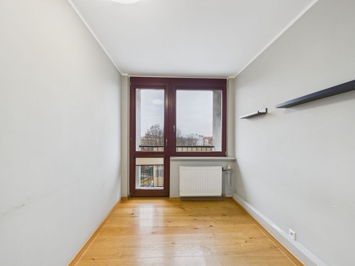 Mieszkanie 4 pokojowe na Sprzedaż