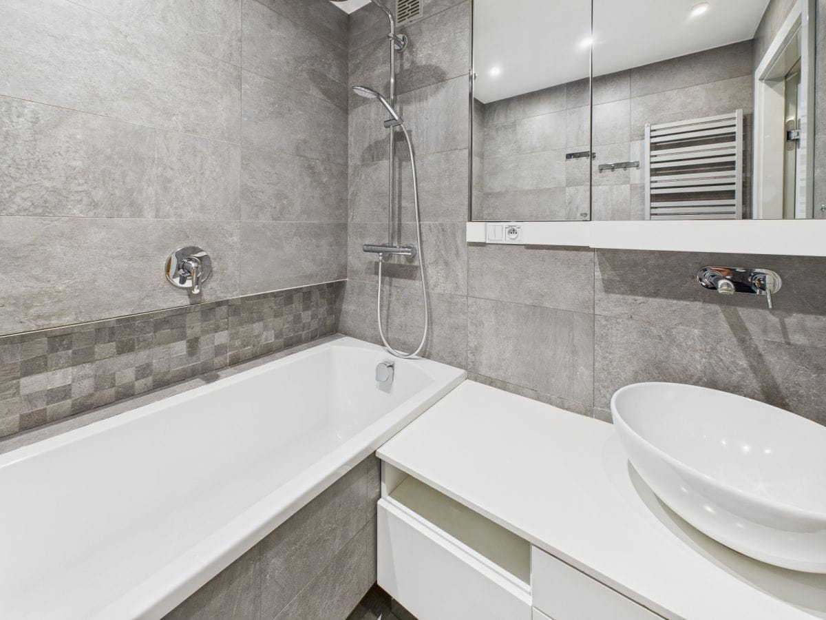 Mieszkanie 4 pokojowe na Sprzedaż