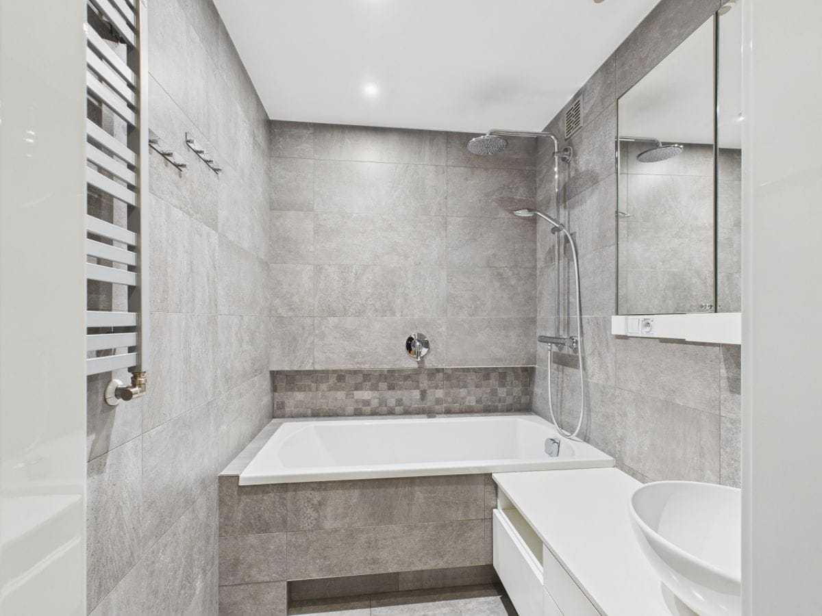 Mieszkanie 4 pokojowe na Sprzedaż