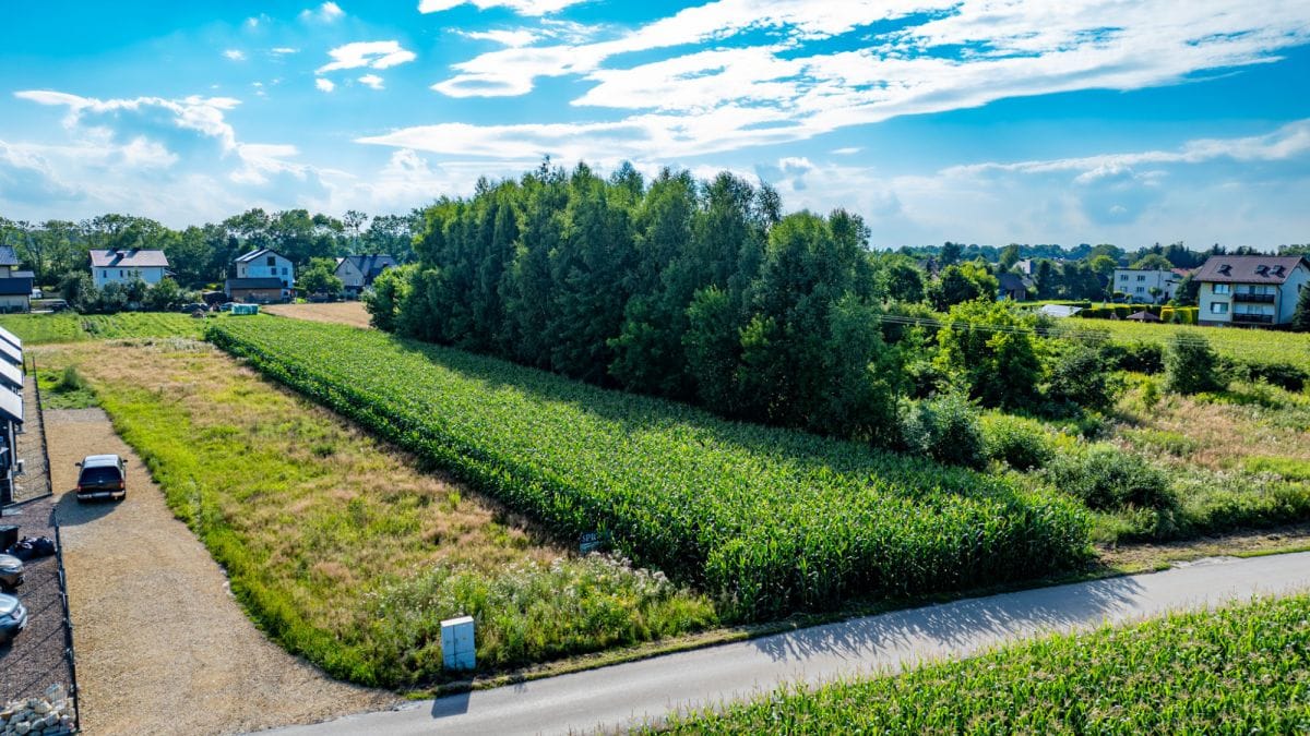 Działka  pokojowe na Sprzedaż